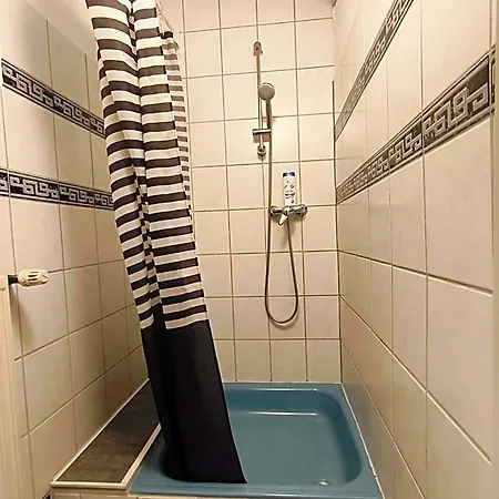 45 אכסניה